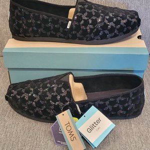 NWT Women’s Toms Halloween Black Flocked Cats/ Glitter Slip On Size 12